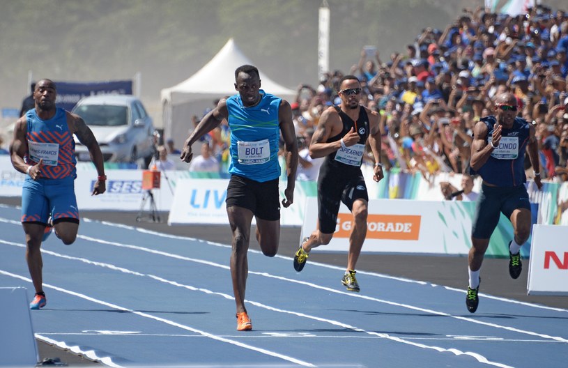 Usain Bolt podczas biegu na Copacabanie /AFP