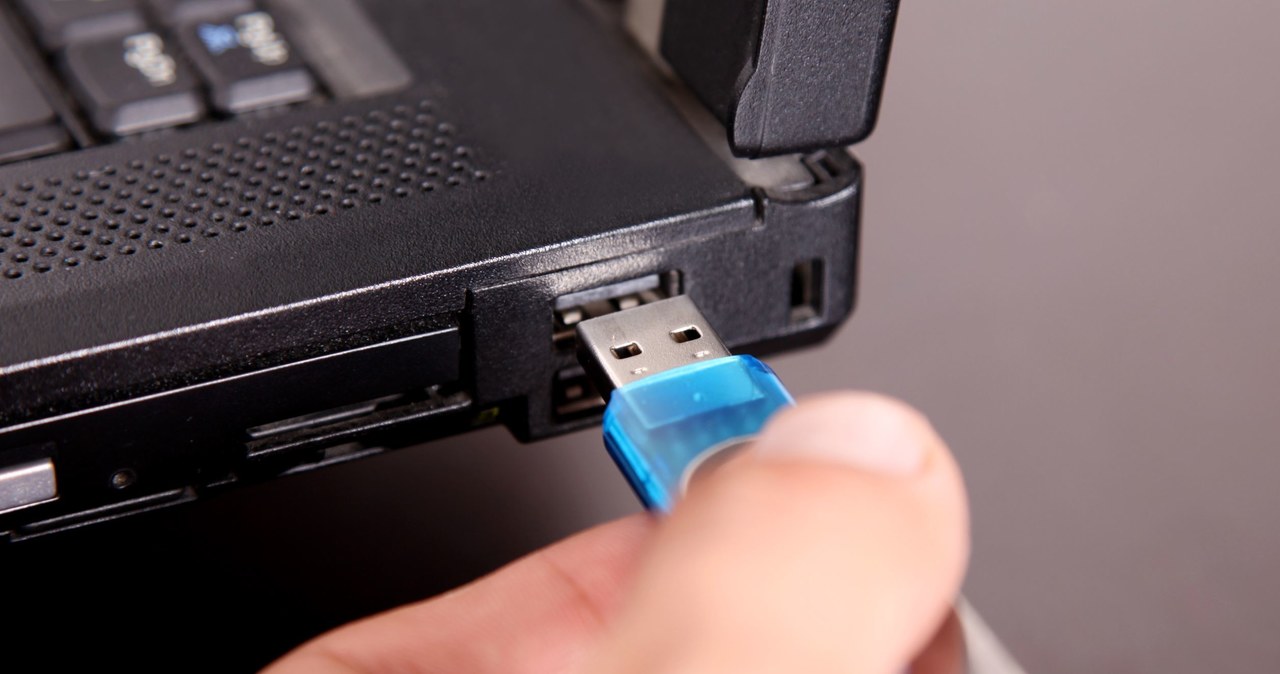 USB to "miękkie podbrzusze" każdego komputera - trzeba być czujnym /123RF/PICSEL