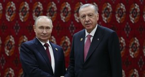Uścisk dłoni z Putinem i słowa o Ukrainie. Erdogan czuje szanse na pokój