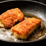 Ustaw przy patelni, gdy będziesz smażyć ryby. Brzydki zapach sam się wchłonie 