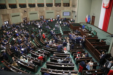 Ustawa "lex TVN" przyjęta przez Sejm [RELACJA] 