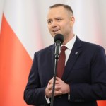 Ustawa łańcuchowa podpisana. Prezydent Karol Nawrocki zdecydował