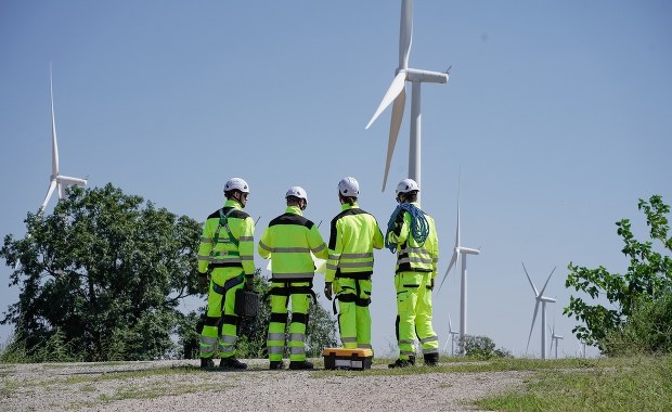 Ustawa wiatrakowa zostanie zawetowana. Nawrocki "w niezręcznej sytuacji"