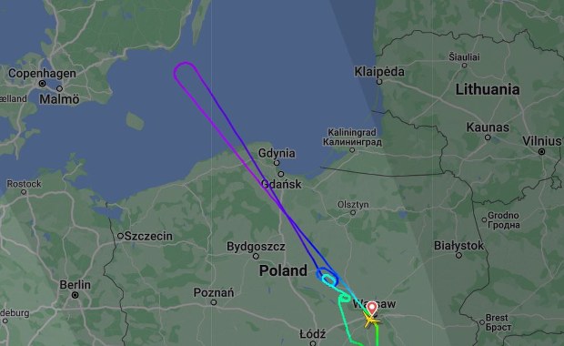 Usterka samolotu. Dreamliner zawrócił do Warszawy