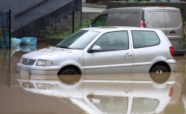 Ustroń pod wodą. Mosty graniczne z Czechami w Cieszynie już przejezdne