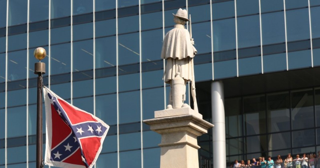 Usunięcie flagi Konfederatów