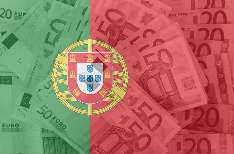 Uszczuplenie personelu administracji publicznej Portugalii jest jednym z wymogów porozumienia, jakie zawarł ten kraj w maju 2011 r. z Międzynarodowym Funduszem Walutowym, Europejskim Bankiem Centralnym i Unią Europejską /123RF/PICSEL