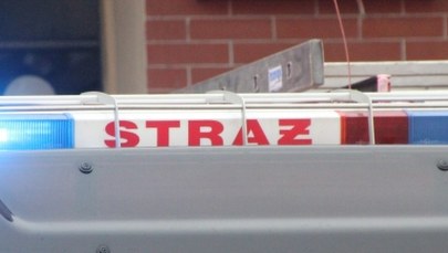 Uszkodzenie rurociągu w Wiśle. Walka z wyciekiem jeszcze potrwa