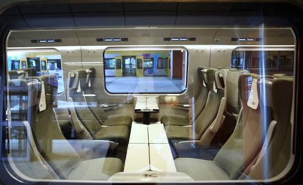 Uszkodzone pantografy. Pendolino nie odjechało z Kołobrzegu