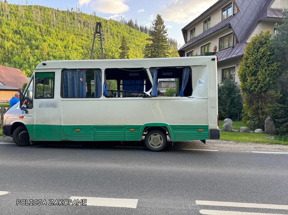 Uszkodzony bus /Policja Zakopane /Policja