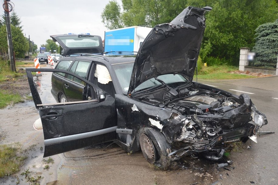 Uszkodzony mercedes /KMP Chełm /