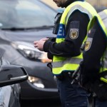 Schengen Utrudnienia na długi weekend. Europa wprowadza kontrole