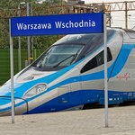 Utrudnienia na kolei w Warszawie. Są opóźnienia w kursowaniu pociągów