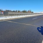 Utrudnienia na nowej zakopiance. Drogowcy naprawiają pęknięcia nawierzchni