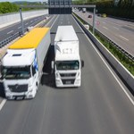 Uwaga, kierowcy ciężarówek! MSWiA wprowadza nowe kary za wyprzedzanie