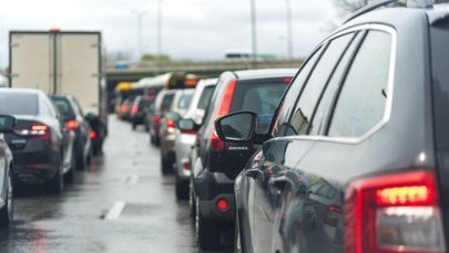 Uwaga kierowcy. Utrudnienia na A4, fatalne warunki pogodowe