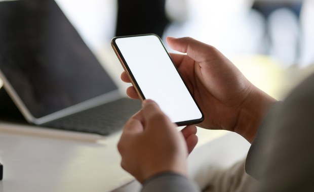 Uwaga na fałszywe SMS-y o kwarantannie. Nie daj się oszukać!