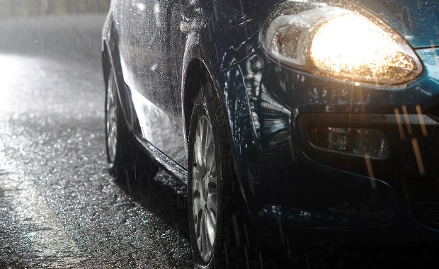 Uwaga na marznący deszcz! IMGW ostrzega