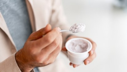 ​Uwaga na szkło w jogurtach! "Konsumenci narażeni na uszkodzenia jamy ustnej"