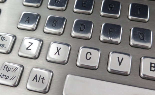 Uwaga na wirusy rozsyłane w mailach dotyczących RODO