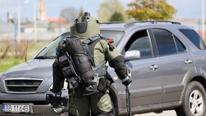 ​Uwaga, niewybuch na plaży. Teren odgrodzony 