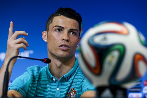 Uwaga piłkarskiego świata będzie jednak zwrócona przede wszystkim na gwiazdę reprezentacji Portugalii - Cristiano Ronaldo /JOSE SENA GOULAO /PAP/EPA