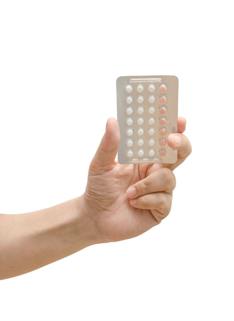 Uwaga! Te tabletki antykoncepcyjne mogą bardzo ci zaszkodzić. Właśnie wycofano je ze sprzedaży! /123RF/PICSEL