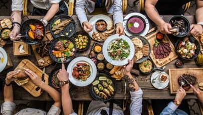 Uwaga! Ten zestaw talerzy może być niebezpieczny dla Twojego zdrowia! Ostrzeżenie GIS