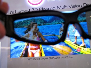 Uwaga - trzeci wymiar atakuje