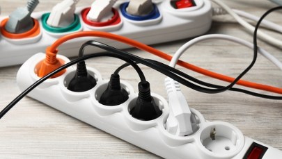 Uwaga! Tych urządzeń nigdy nie podłączaj do przedłużacza – grozi pożarem