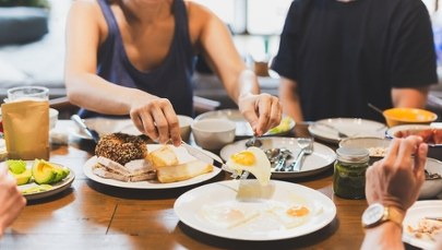 Uważaj, co jesz z jajkami! Możesz mieć problemy z trawieniem