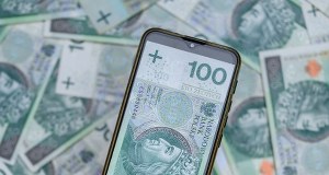 Uważaj, co mówisz przez telefon. Fiskus dzwoni "ze wsparciem"