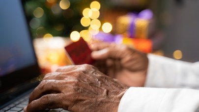 Uwierzył w opowieść oszustów i stracił ponad 200 tys. złotych 