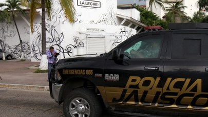 Uzbrojona grupa napastników uprowadziła gości z restauracji