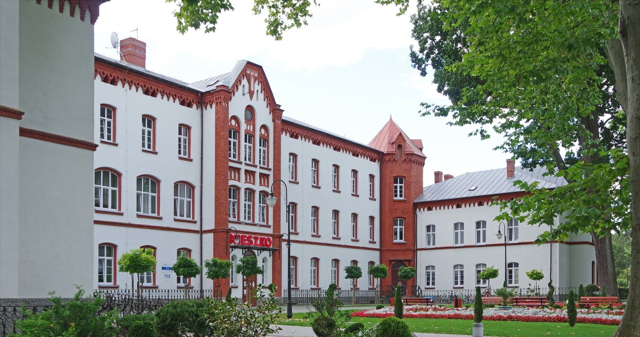 Uzdrowisko, które zachwyca bazą zabiegową oraz walorami leczniczymi. Dlaczego warto przyjechać tutaj, by odpocząć? /East News