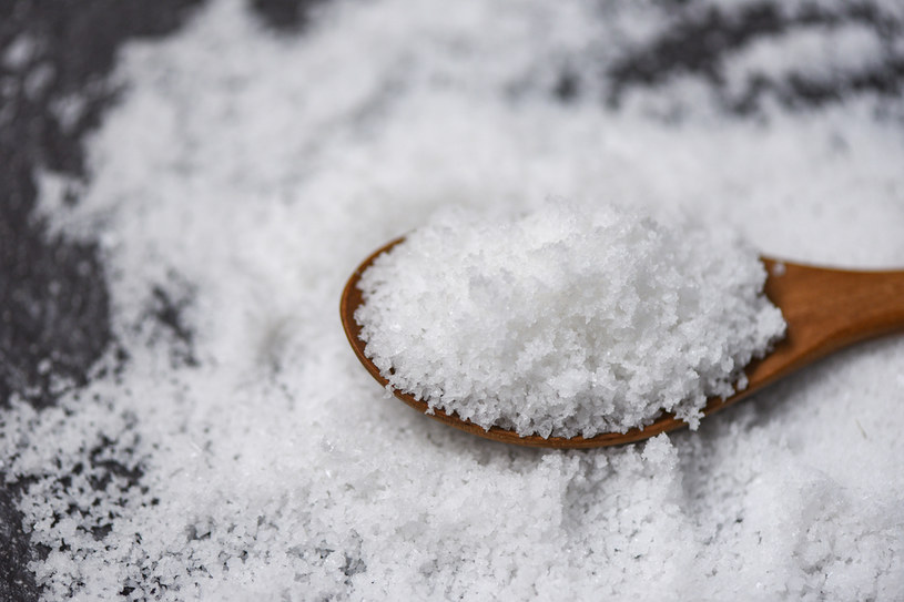 Uznano, że wpływ warzyw konserwowych na ryzyko raka żołądka ma związek z zawartością soli w tych produktach /123RF/PICSEL