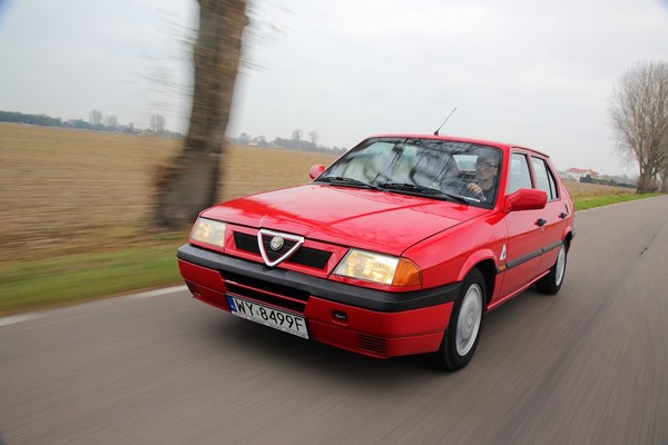 Używana Alfa Romeo 33 (19831995) zdj.2 magazynauto