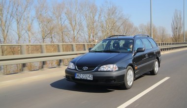 Używana Toyota Avensis (1997-2002)