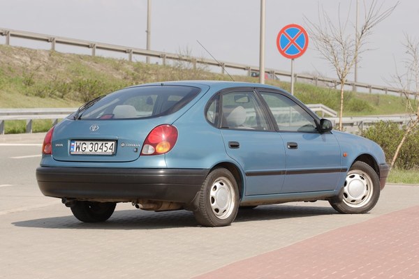 Używana Toyota Corolla E11 (19972001) zdj.18