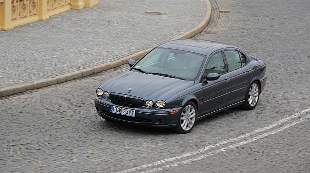 Używany Jaguar X-Type (2001-2010) /Motor