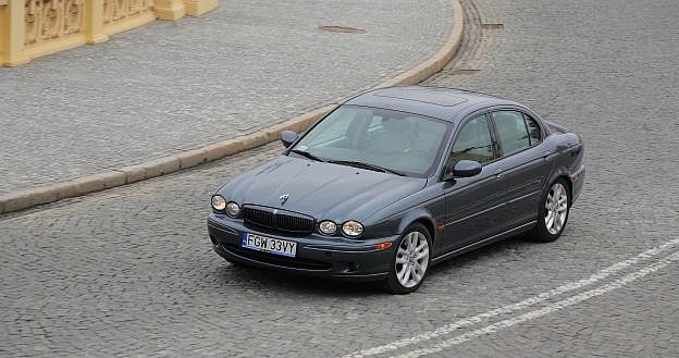 Używany Jaguar X-Type (2001-2010) /Motor