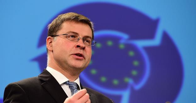 Valdis Dombrovskis, wiceprzewodniczący Komisji Europejskiej /AFP