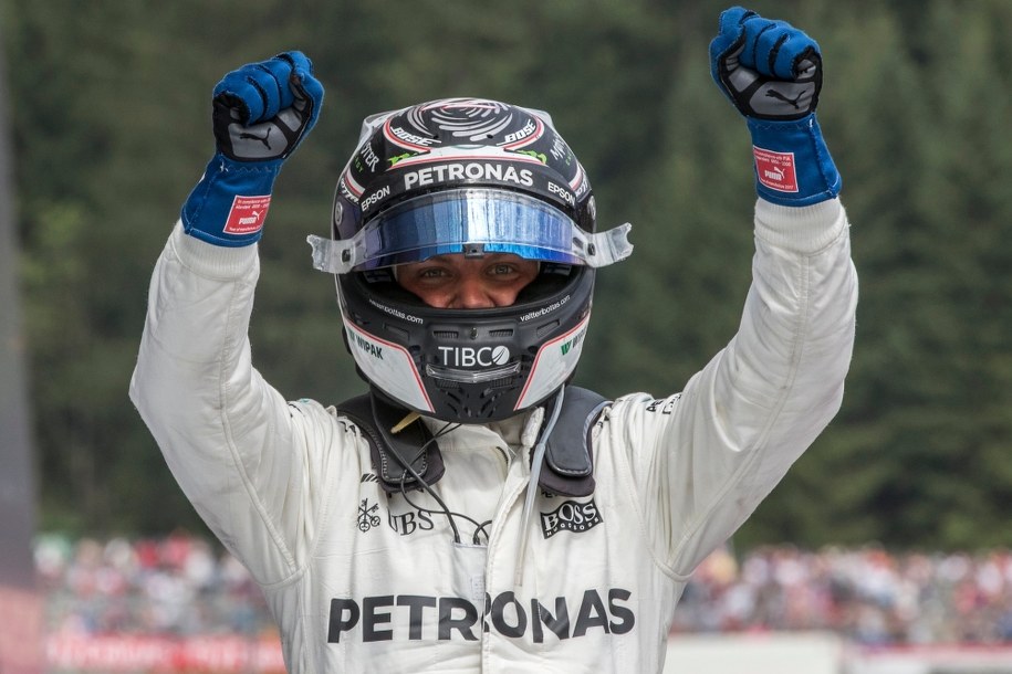 Valtteri Bottas /PAP/EPA/VALDRIN XHEMAJ /PAP/EPA