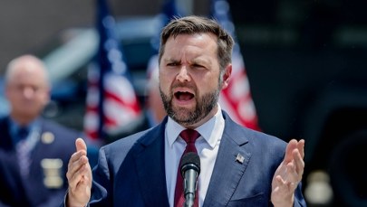 Vance zwrócił się do Rosjan. "Obudźcie się"