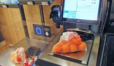 VAR w kasach samoobsługowych. Tak duża sieć walczy z kradzieżami
