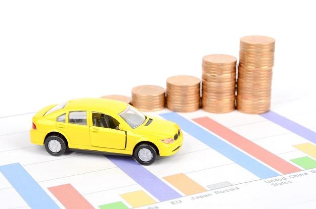 VAT: Tańszy samochód lepiej kupić przed zmianą przepisów /&copy;123RF/PICSEL