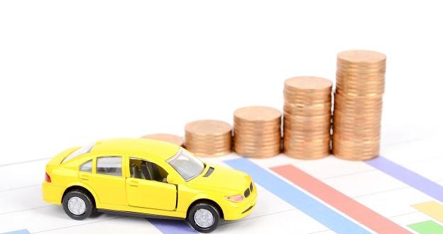 VAT: Tańszy samochód lepiej kupić przed zmianą przepisów /&copy;123RF/PICSEL