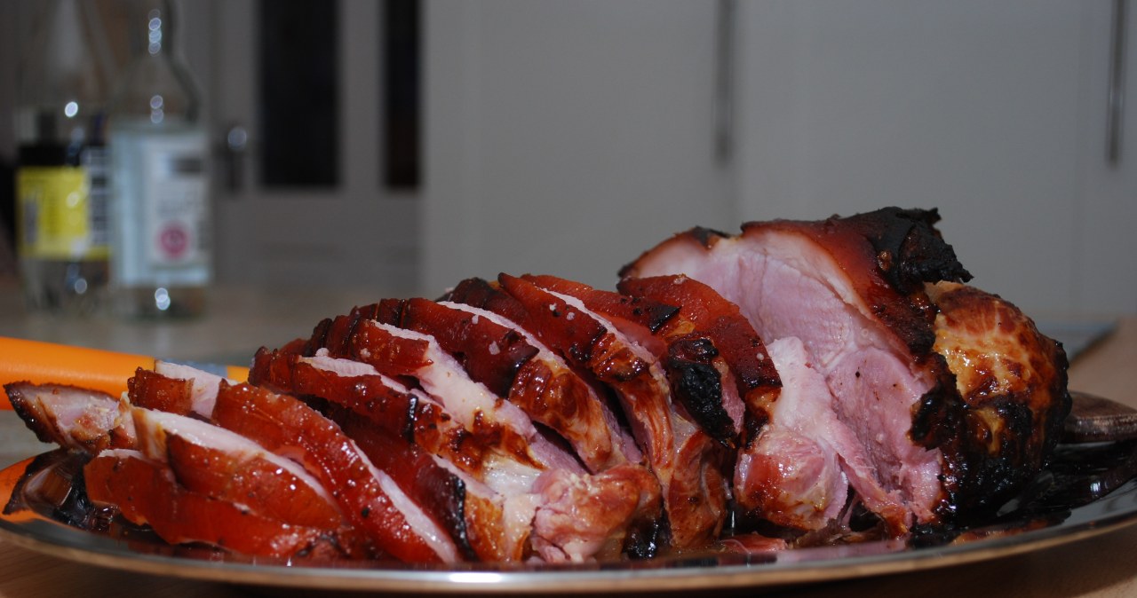 Великодня шинка в домашньому виконанні не має собі рівних. Як її приготувати? /pixabay.com