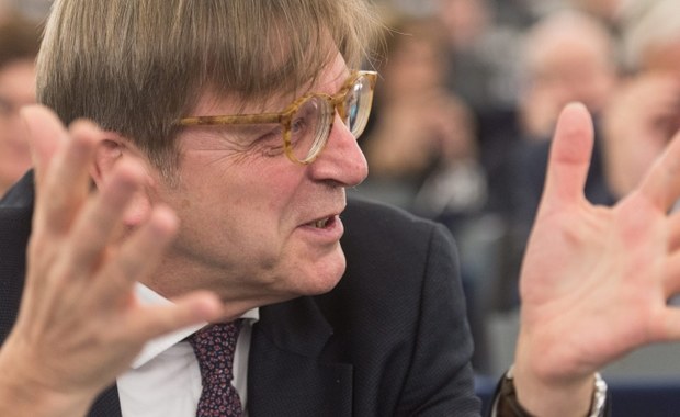 Verhofstadt marzy, by zająć miejsce Tuska