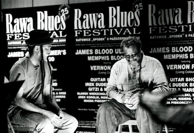 Vernon Reid i James Blood Ulmer na Rawie Blues w 2005 roku - fot. Łukasz Rak /